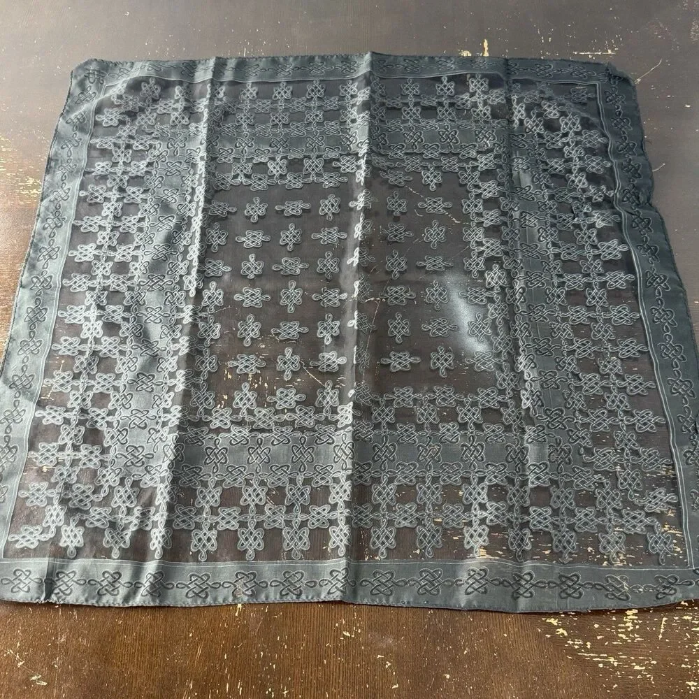 N/A vintage scarf